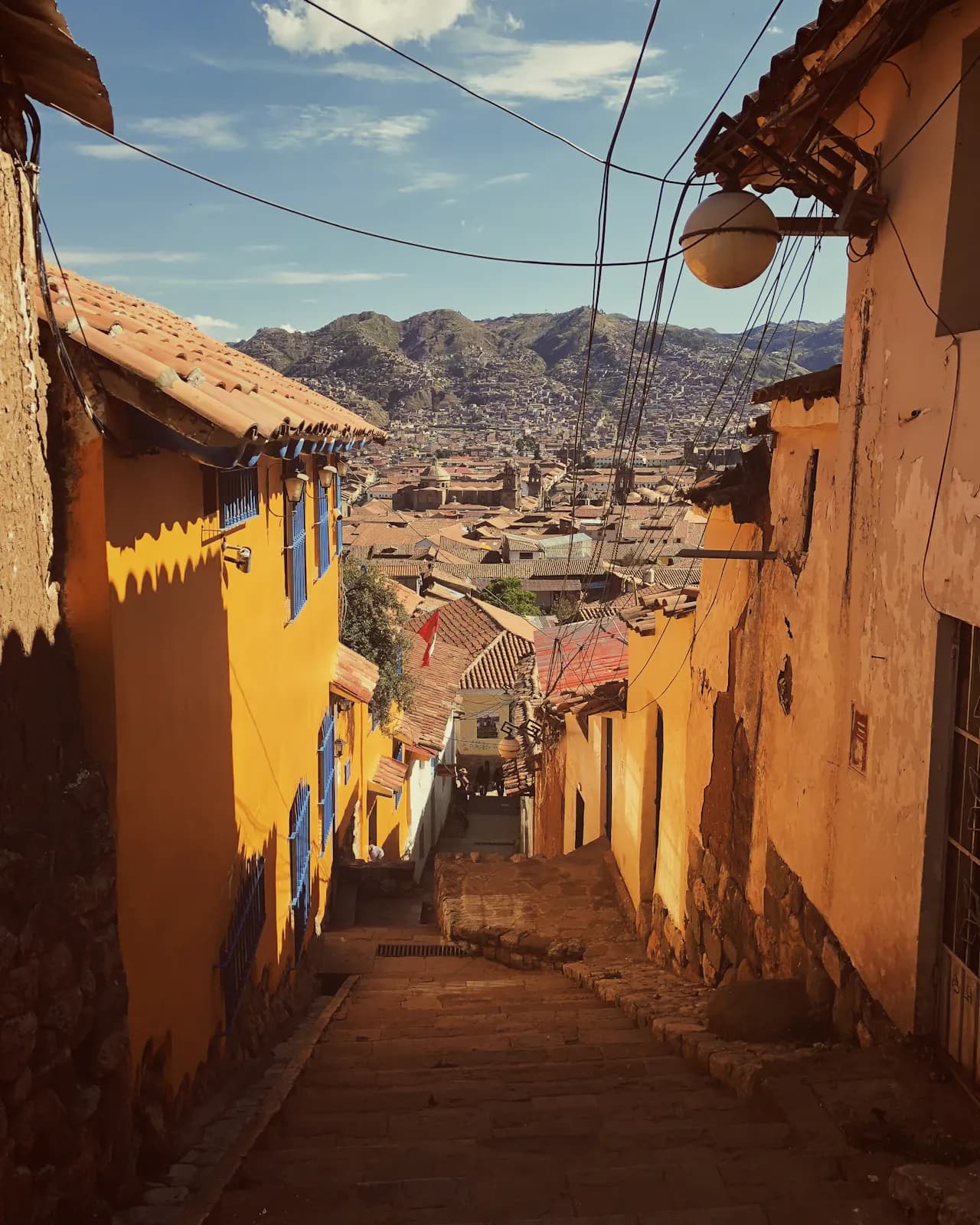 Best time to visit Peru — the Andes under clear dry-season skies