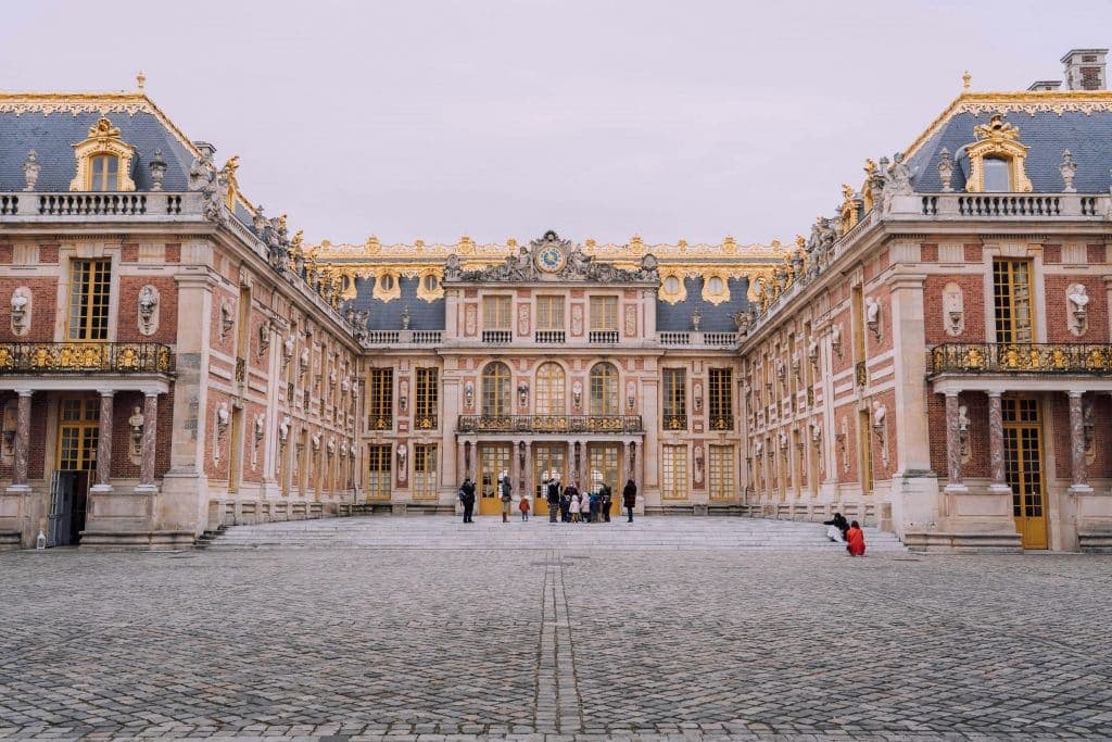 arble Courtyard, Palace of Versailles, Versailles, France