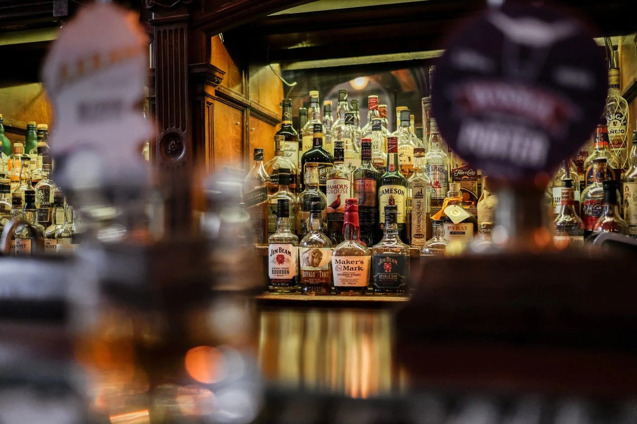 adam wilson scotland pub XLU47Yuc6LQ unsplash