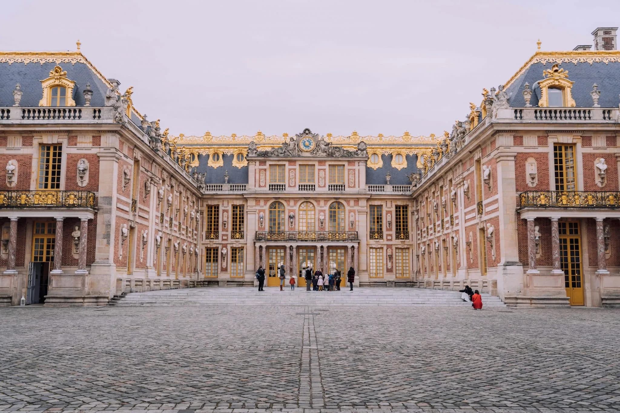 arble Courtyard, Palace of Versailles, Versailles, France