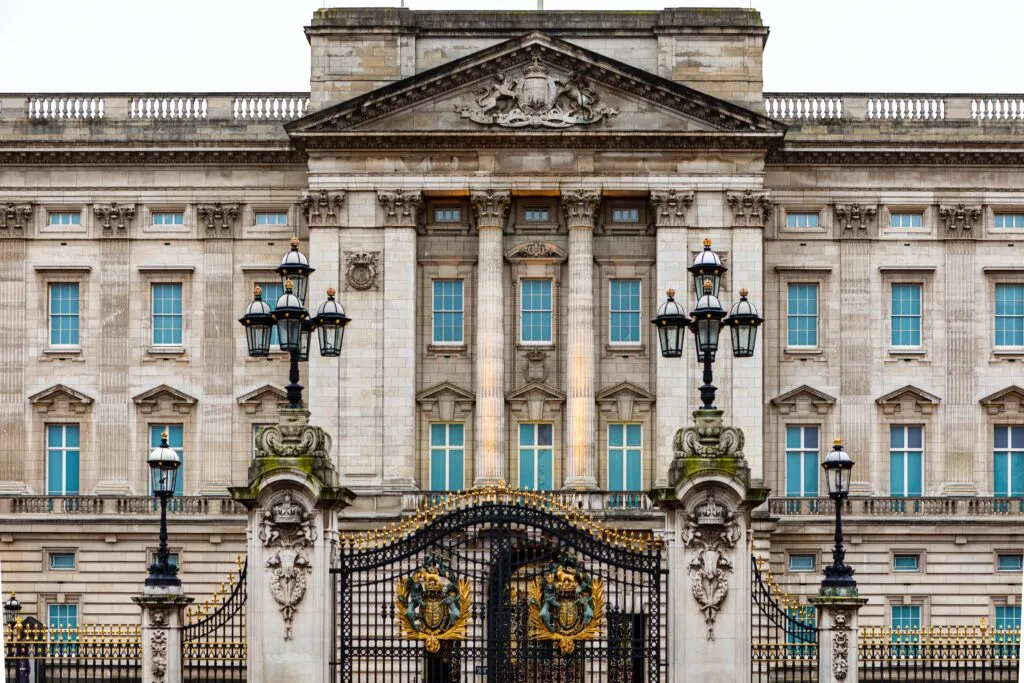 Buckingham Palace exterior and gate