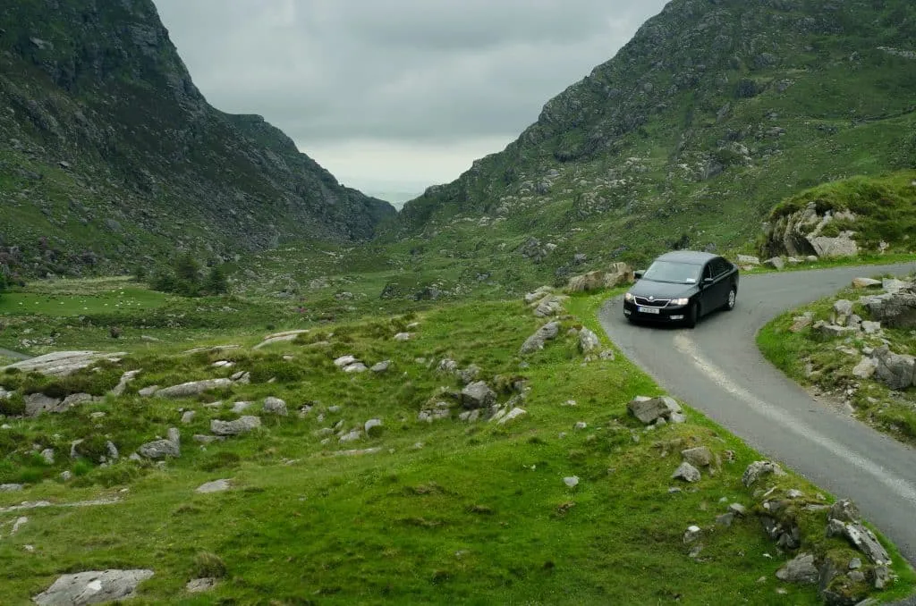 jacob jolibois PiE LMZUVxI unsplash self drive ireland