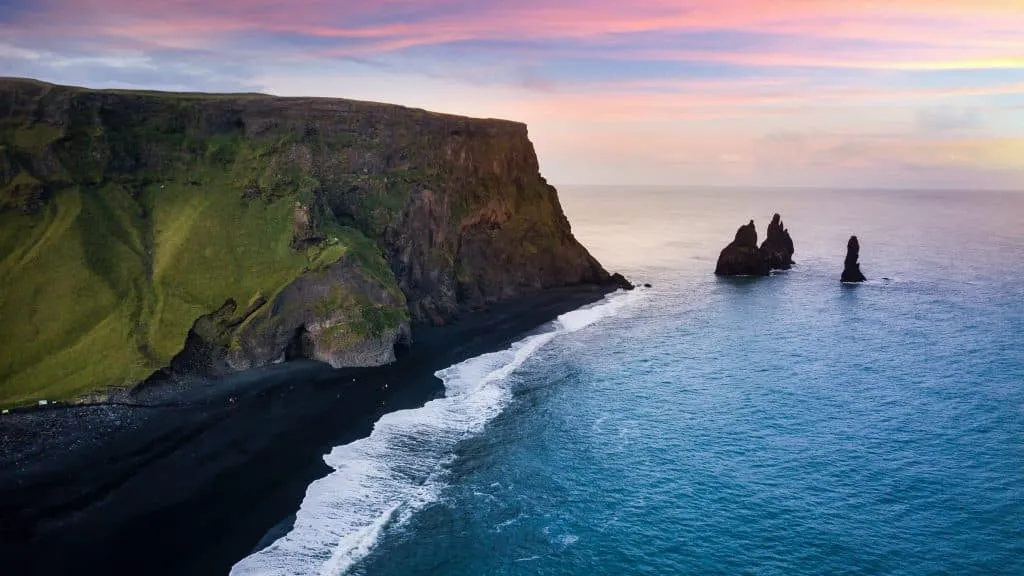 shadman sakib BoEA8INz7jQ unsplash