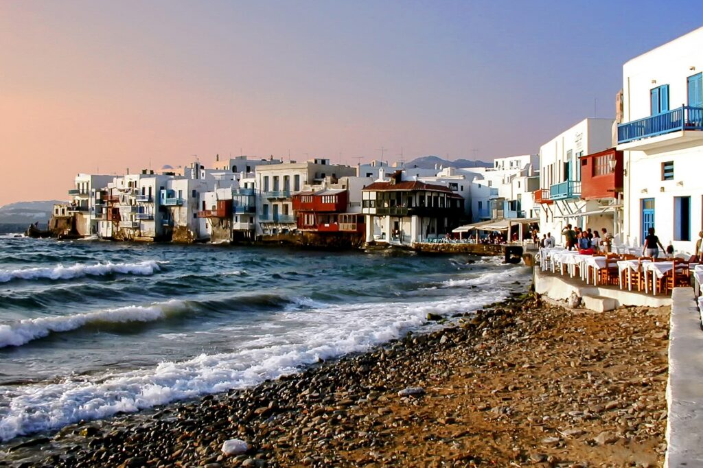 mykonos 1635650 1920