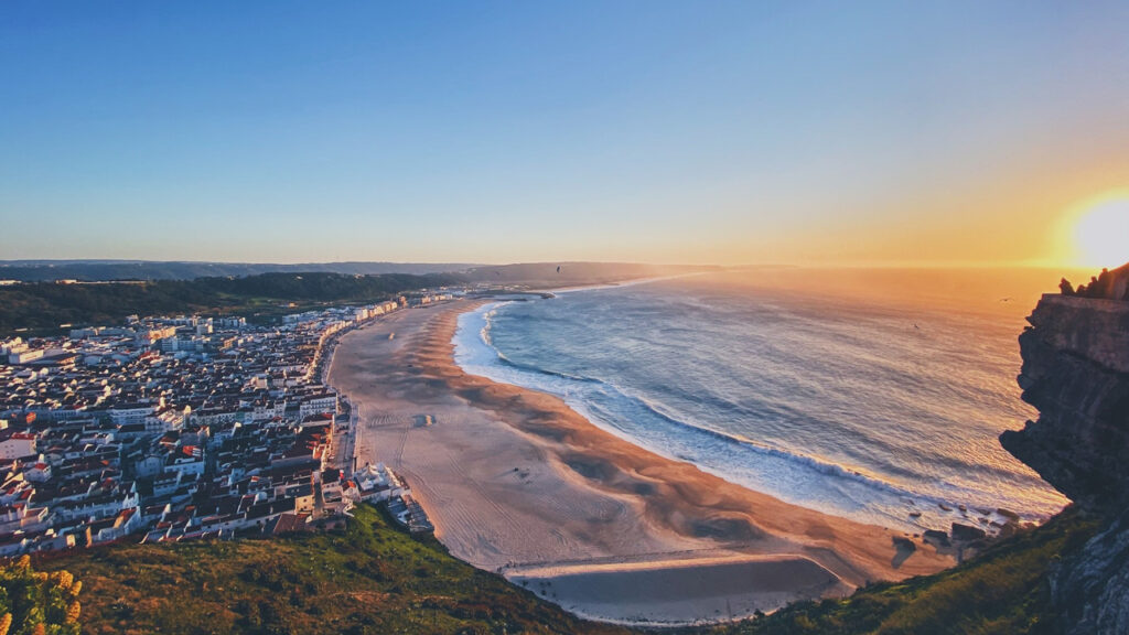 nazare portugal jan vt wrHatf3xp84 unsplash