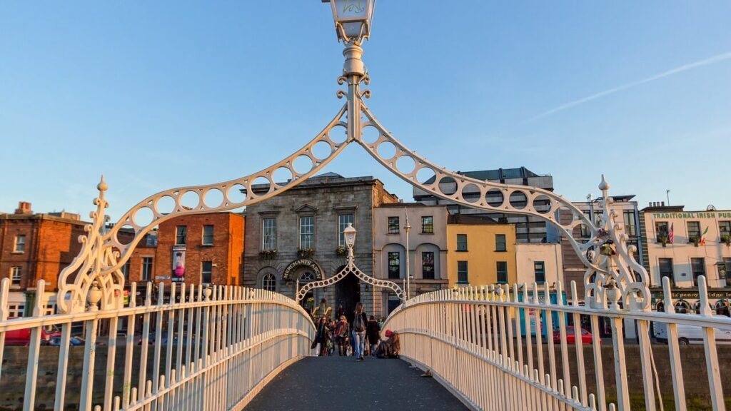 Dublin Bridge Ireland City River pixabay