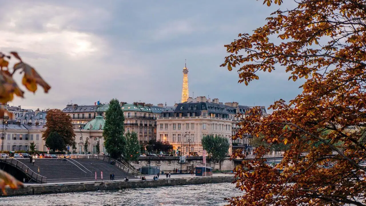 Best of France tour Paris Normandy Provence Nice — Juniper Tours