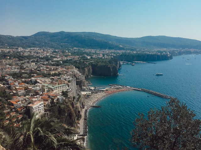 Sorrento town overview