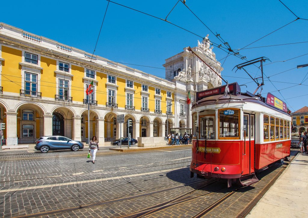 tram g071b85ebc 1920 lisbon portugal
