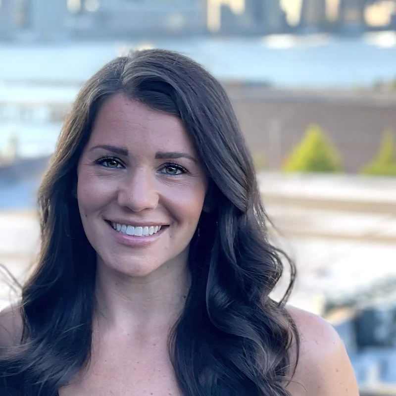Kaycee Shields — Juniper Tours Travel Specialist