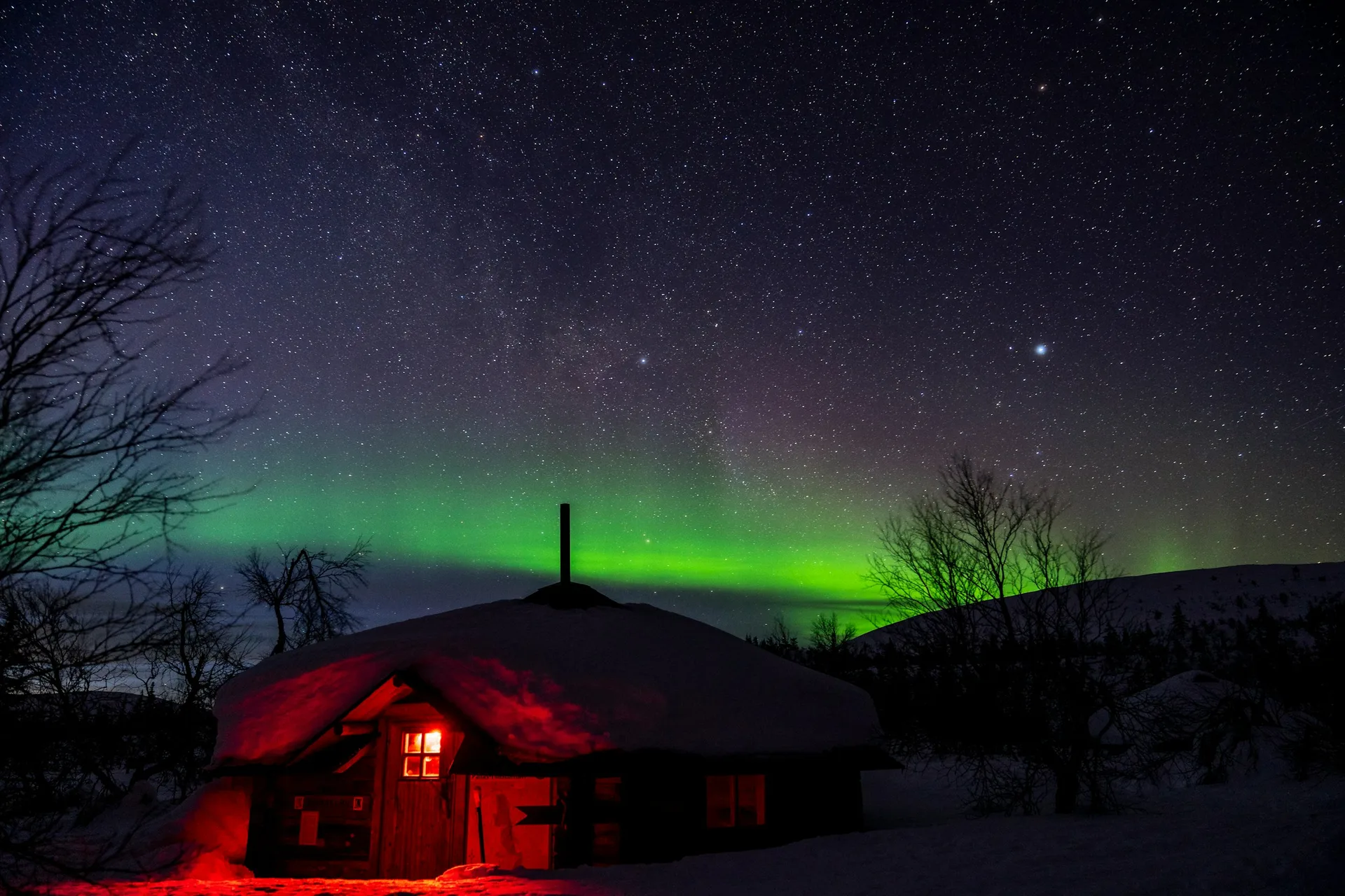Evening Northern Lights in Arctic Norway